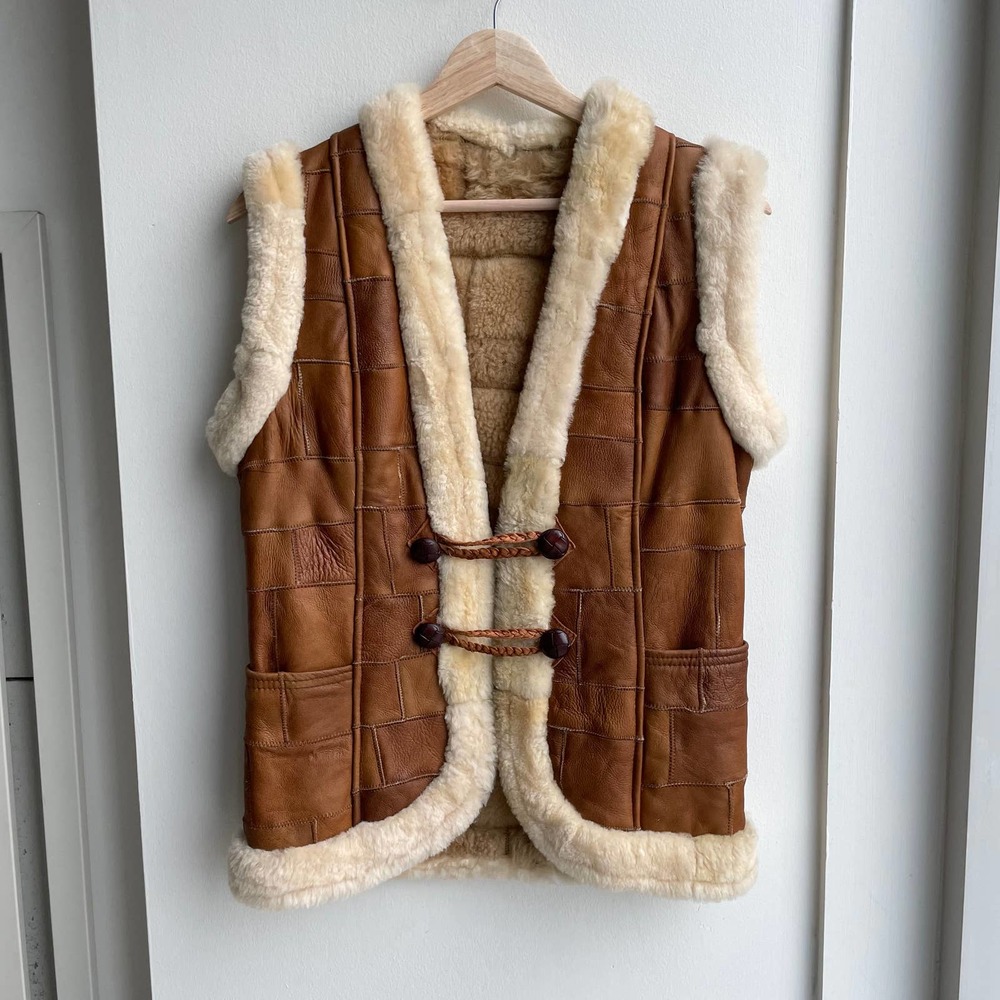 Vintage Brown and Cream Leather Vest - Picture 3 of 16